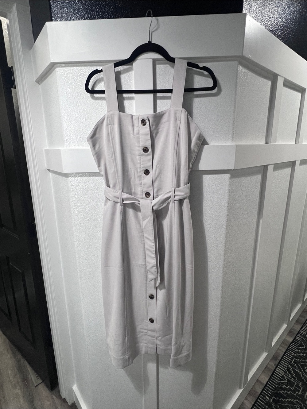 Ann Taylor Light Gray Button-Front Midi Dress with Waist Tie